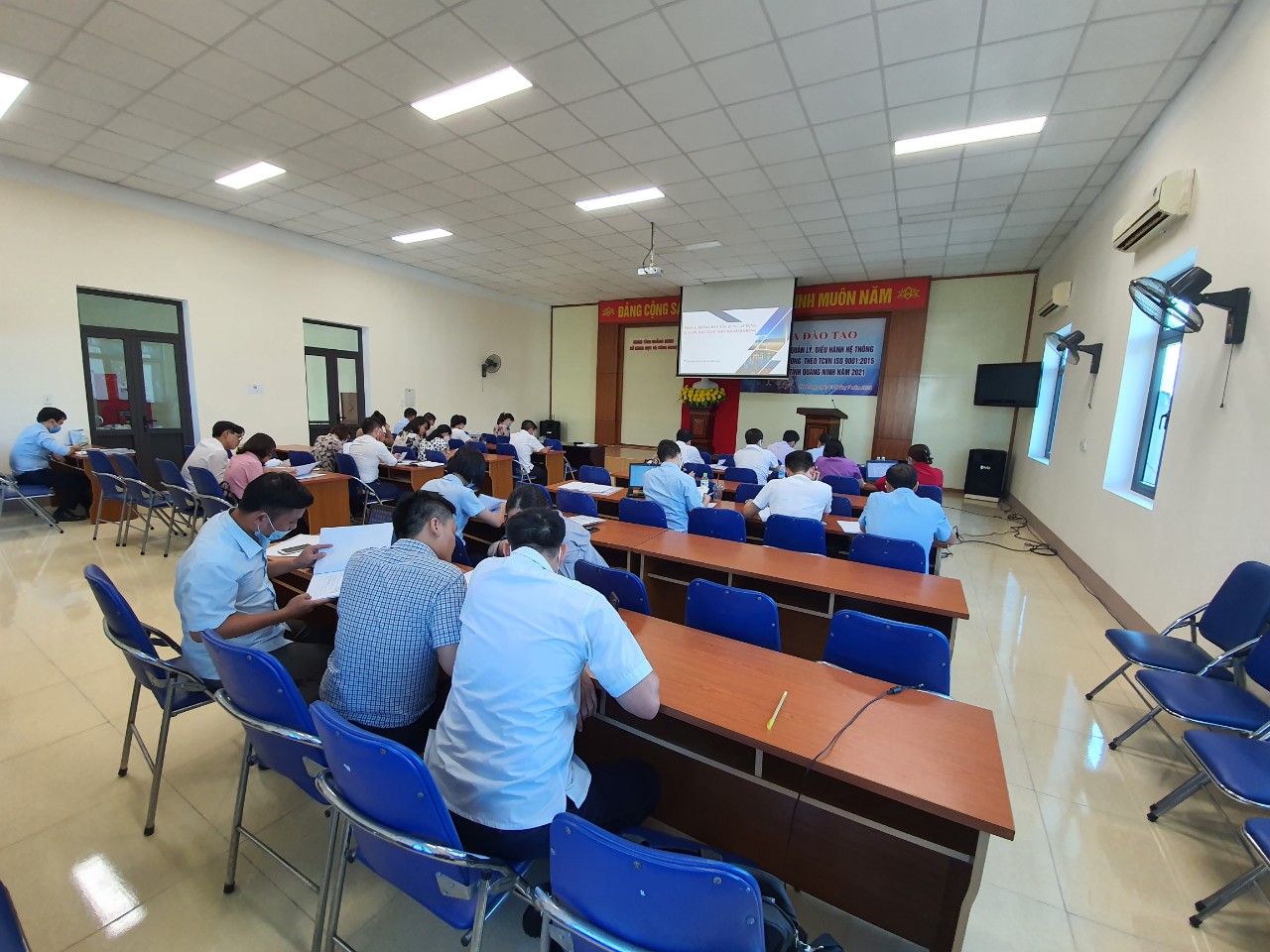 khóa đào tạo chuyên sâu về HTQLCL theo TCVN ISO 9001:2015 tại Quảng Ninh năm 2021